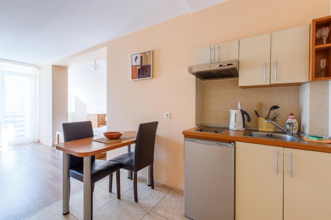 Viesbutis Prie Fontano Hotel Паланга Екстериор снимка