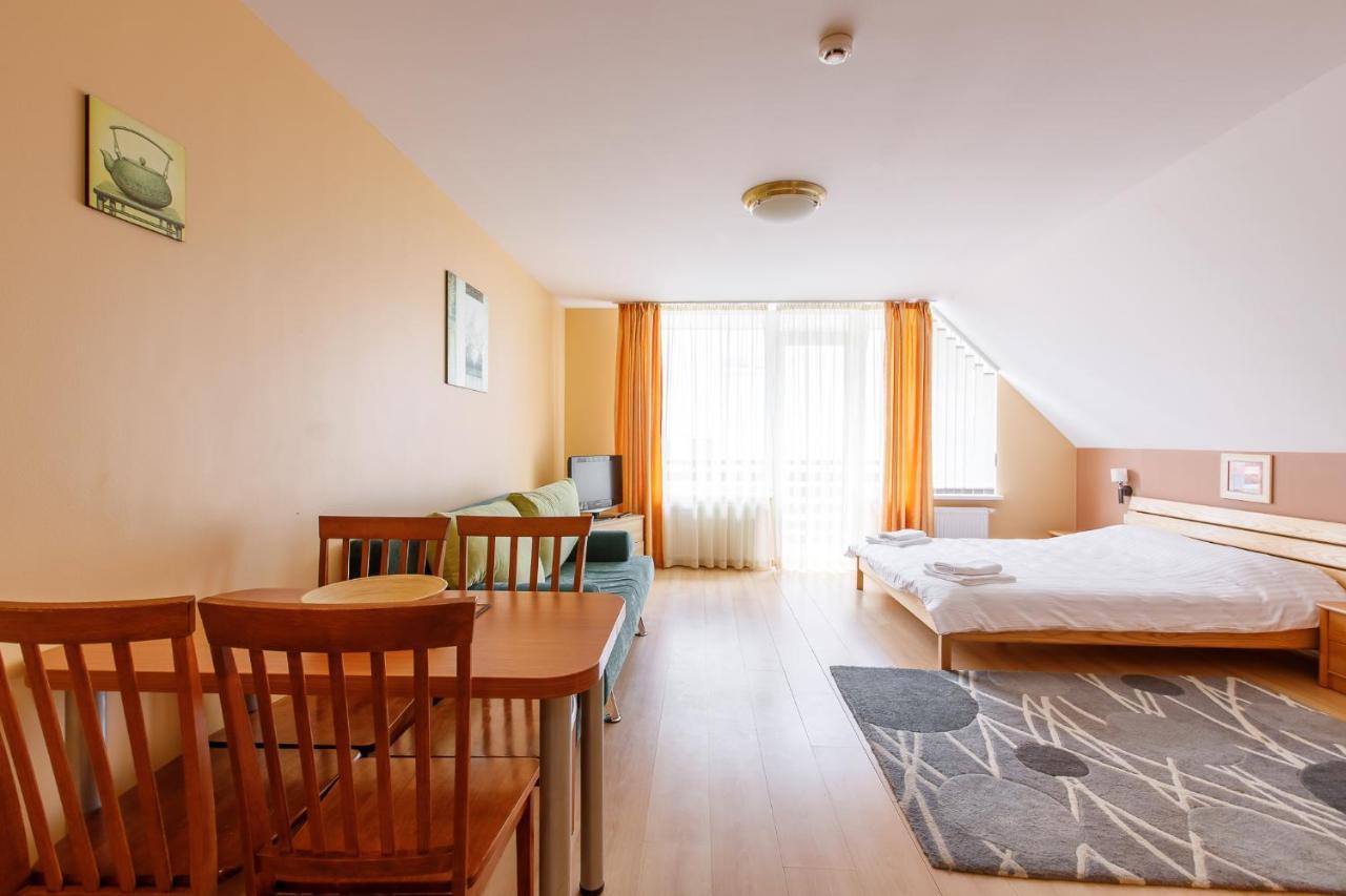 Viesbutis Prie Fontano Hotel Паланга Екстериор снимка